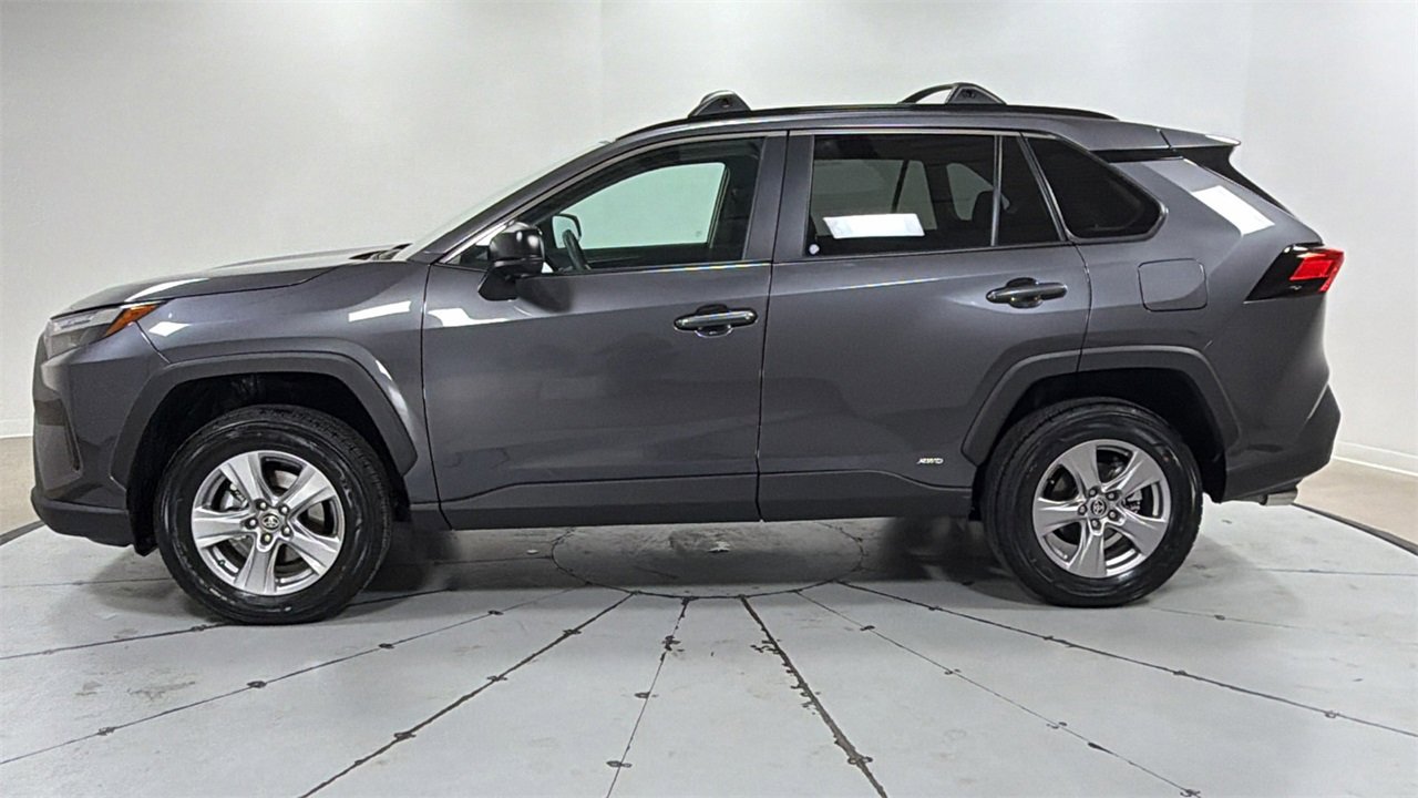 Certified 2025 Toyota RAV4 LE image 8