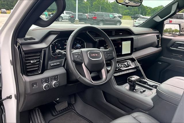 Used 2025 GMC Sierra 1500 AT4 w/ AT4 Premium Package AWD/4WD image 18
