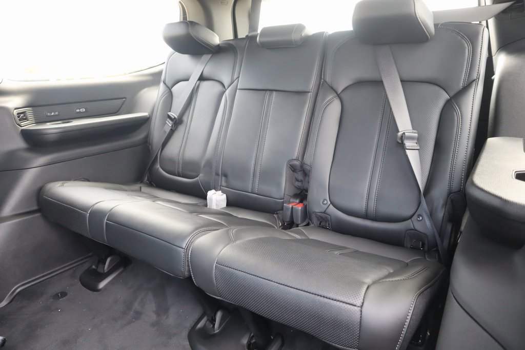 New 2025 Jeep Wagoneer Series II image 14