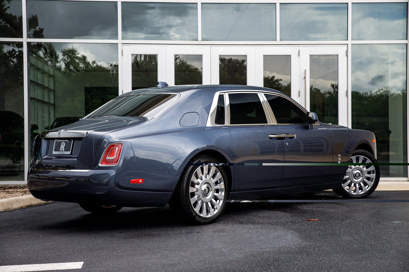 Certified 2020 Rolls-Royce Phantom Sedan RWD image 14