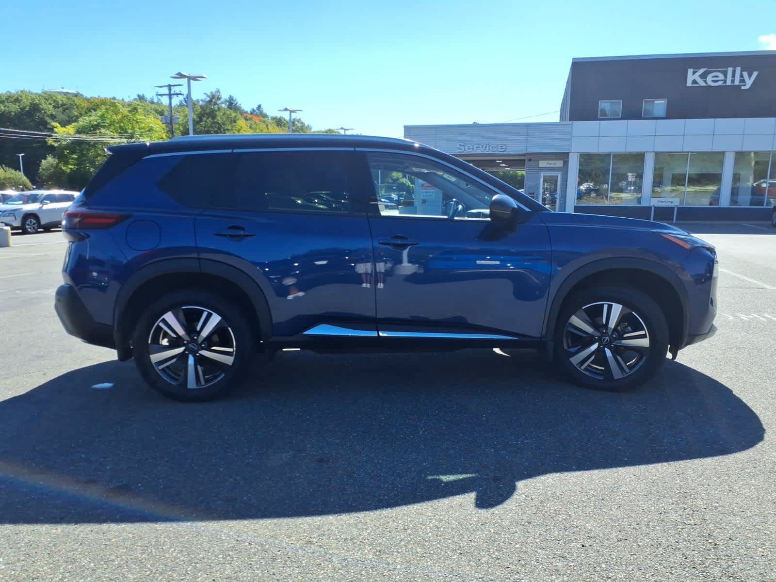 Certified 2023 Nissan Rogue SL AWD/4WD image 4