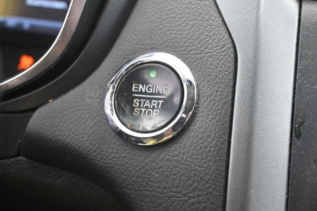 Used 2013 Ford Fusion Titanium AWD/4WD image 19