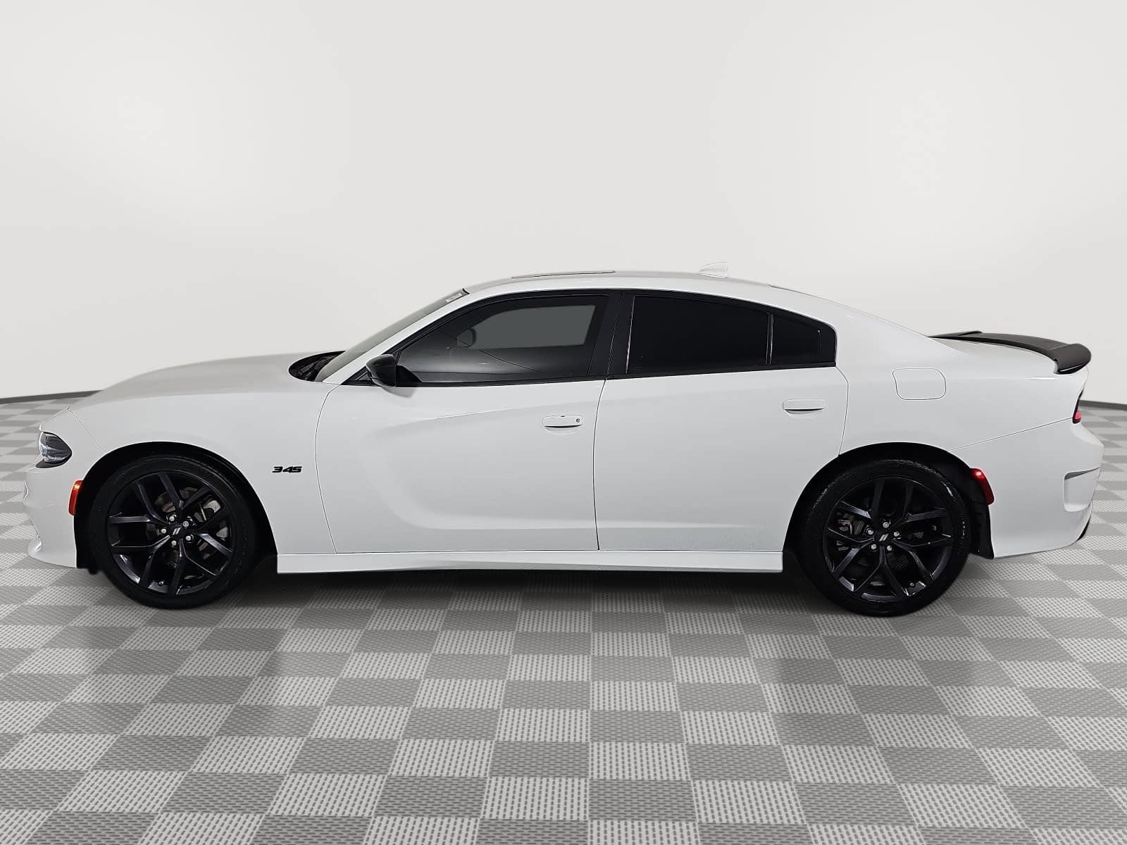 Used 2023 Dodge Charger R/T w/ Blacktop Package RWD image 5