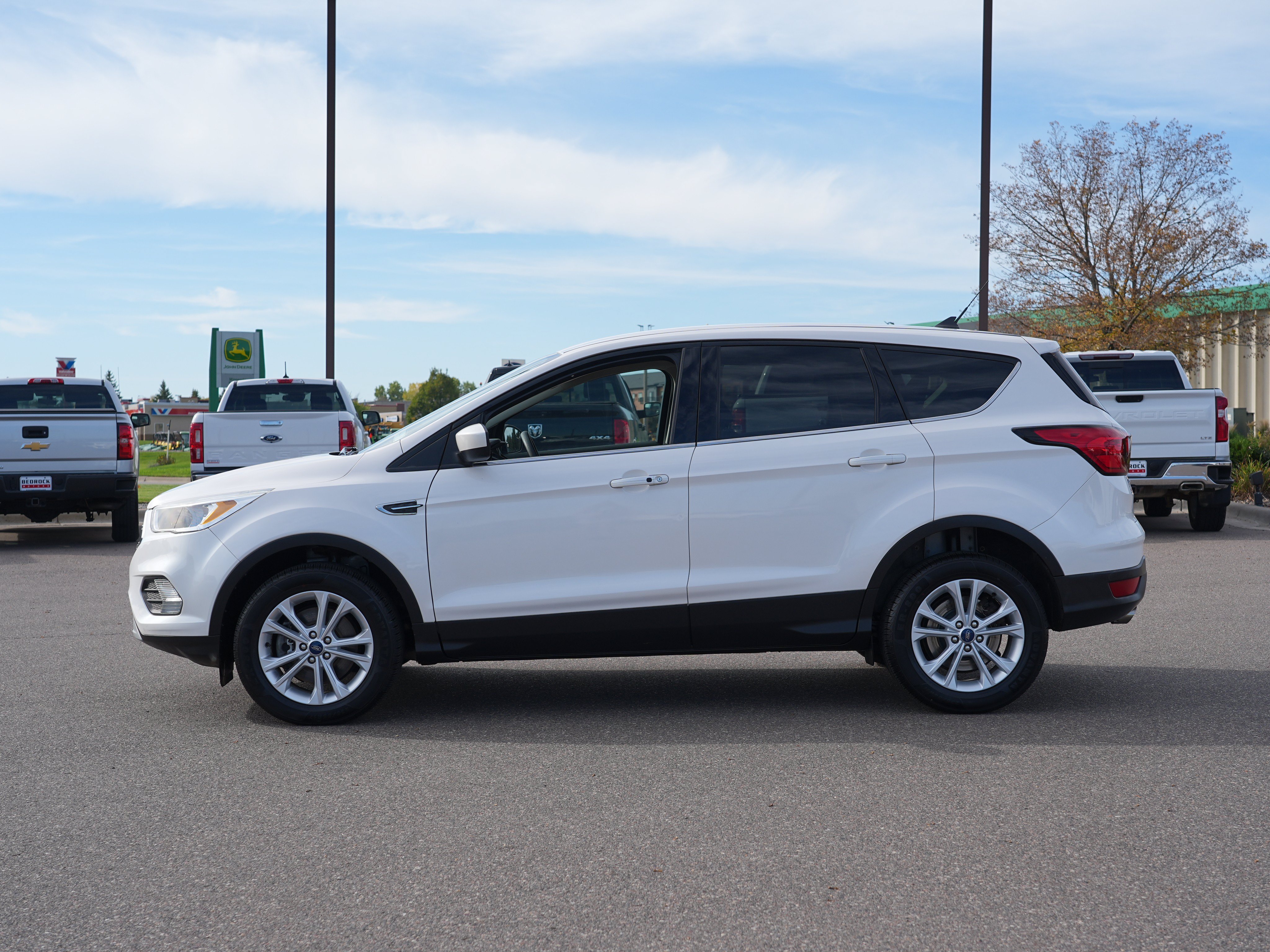 Used 2019 Ford Escape SE AWD/4WD image 6