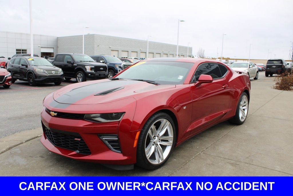 Used 2016 Chevrolet Camaro SS image 3