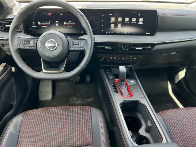 New 2026 Nissan Kicks SR w/ Cold Weather Package AWD/4WD image 3