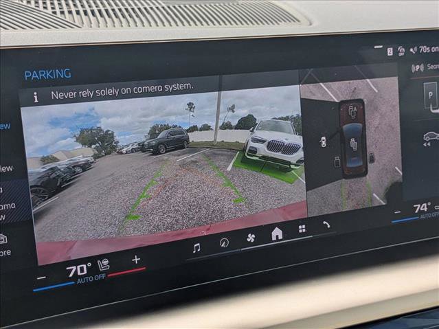 Used 2025 BMW i5 M60 w/ Executive Package image 12