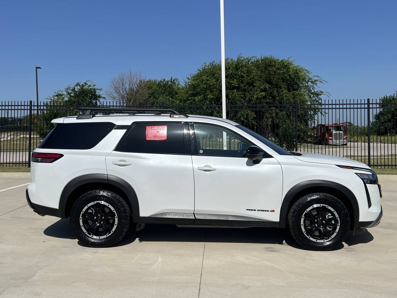Certified 2026 Nissan Pathfinder Rock Creek AWD/4WD image 3