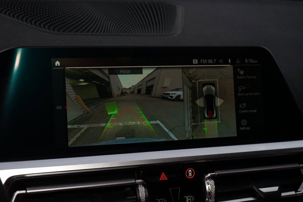 Used 2021 BMW M4 Coupe w/ Executive Package image 16