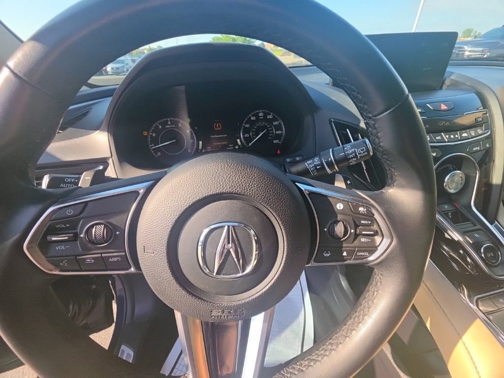 Used 2024 Acura RDX SH-AWD image 16