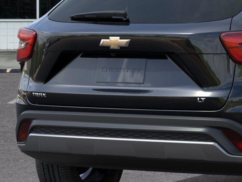 New 2026 Chevrolet Trax LT FWD image 14