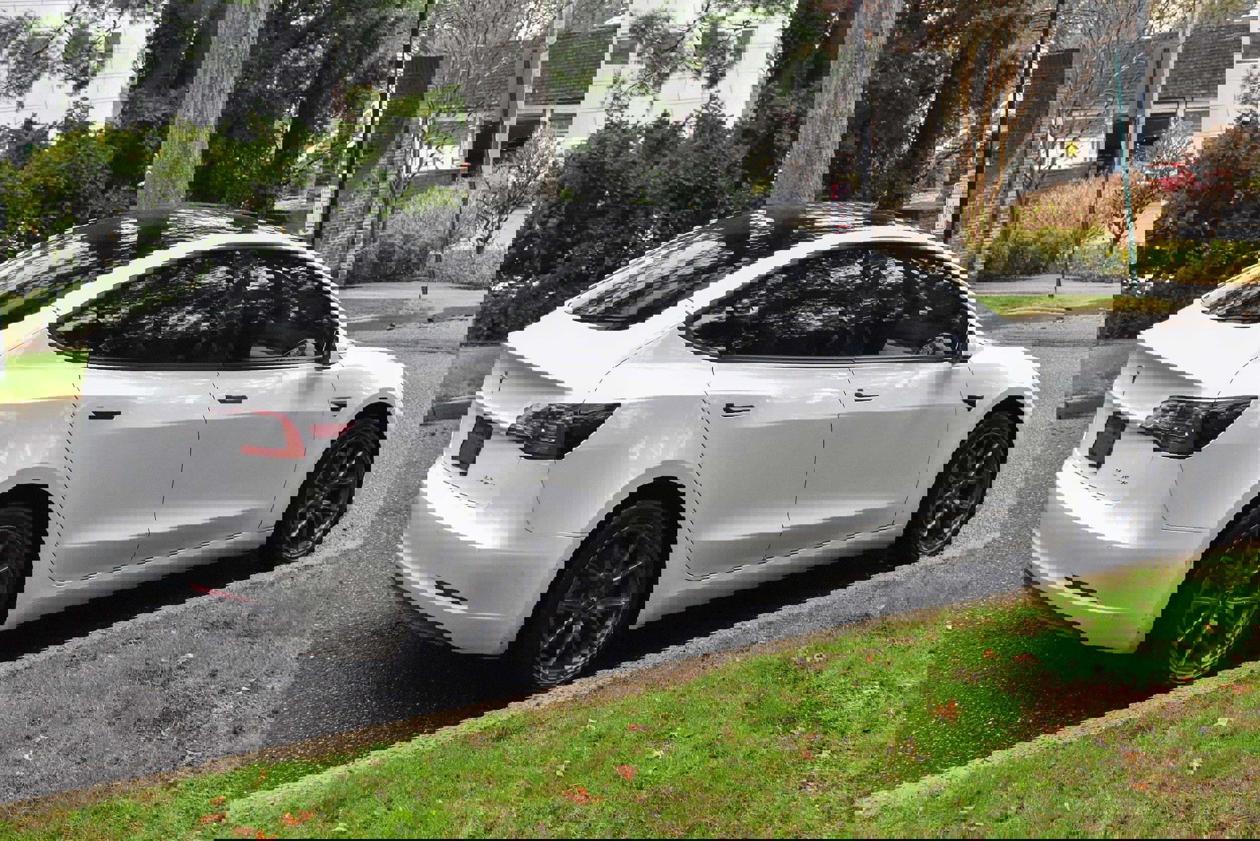 Used 2022 Tesla Model 3 Long Range image 8