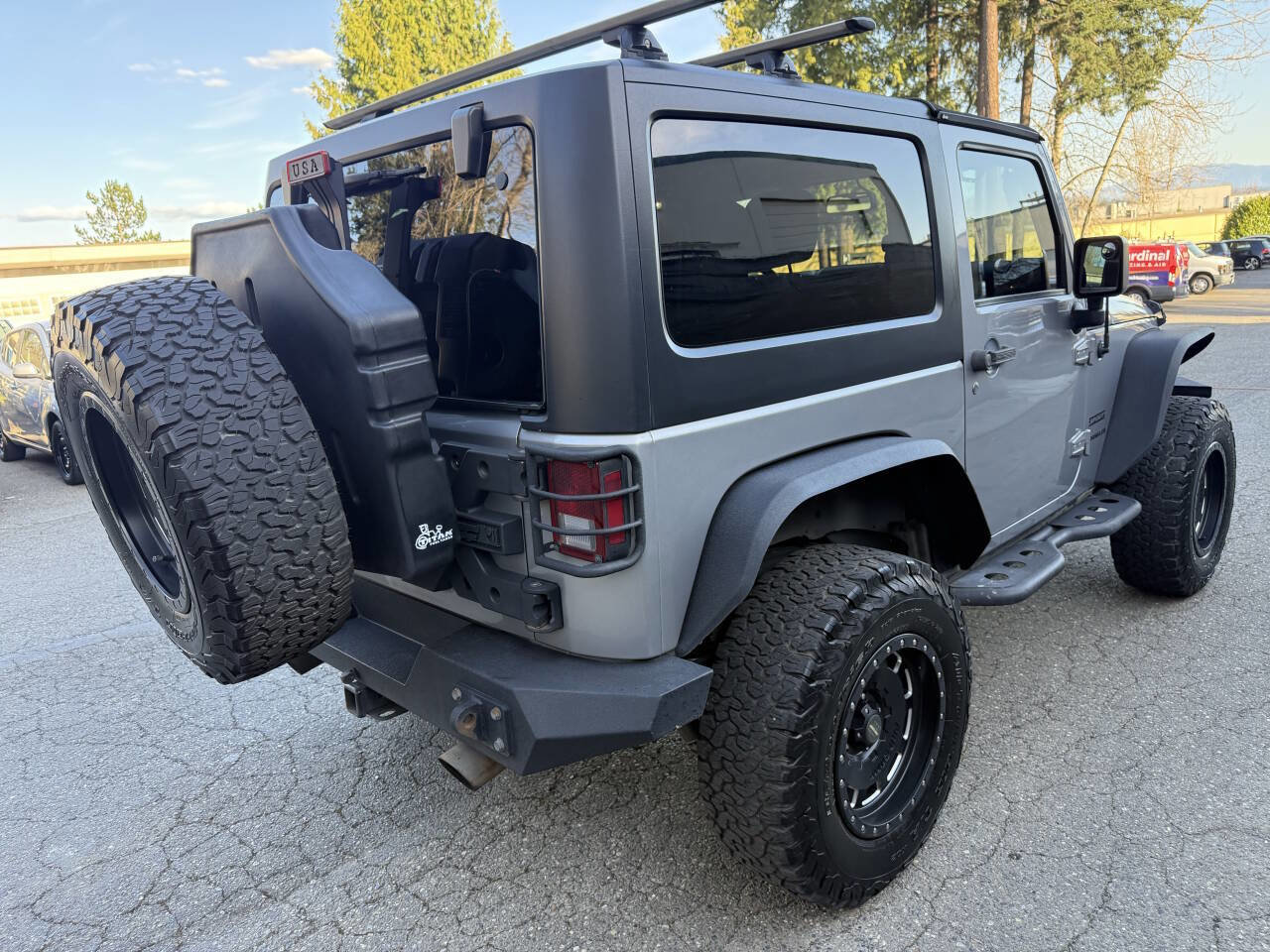 Used 2017 Jeep Wrangler Sport w/ Quick Order Package 24S AWD/4WD image 3