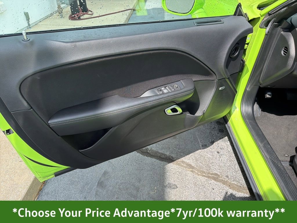 Certified 2023 Dodge Challenger SXT w/ Blacktop Package image 22