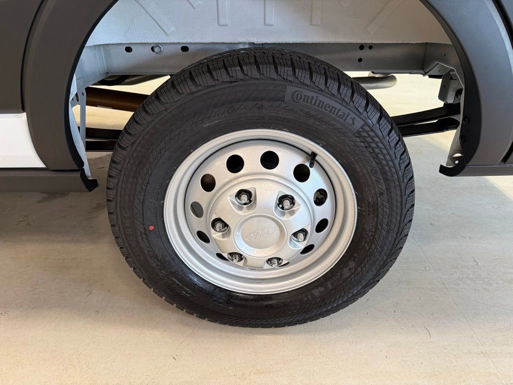 New 2026 Ford Transit 250 148 Medium Roof Extended AWD image 30