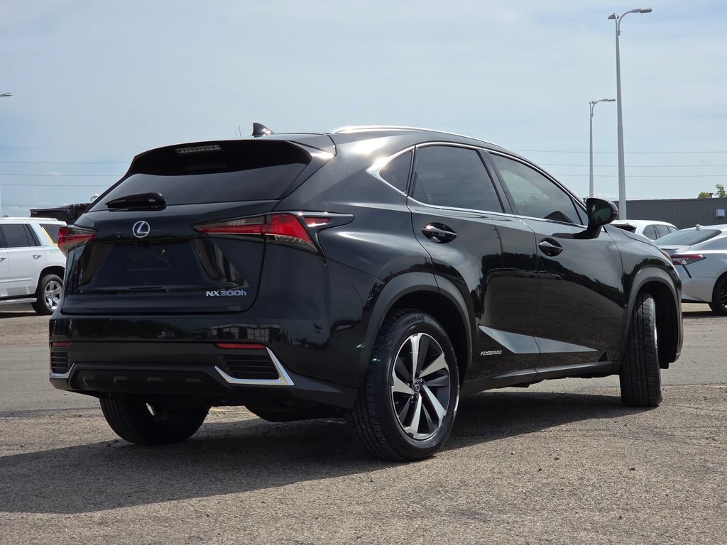 Used 2018 Lexus NX 300h AWD w/ Premium Package image 28