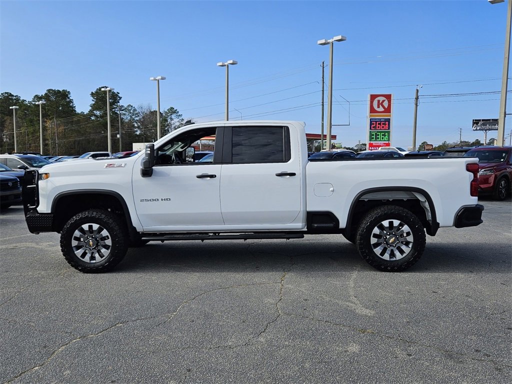 Used 2026 Chevrolet Silverado 2500 Custom w/ Custom Value Package image 2