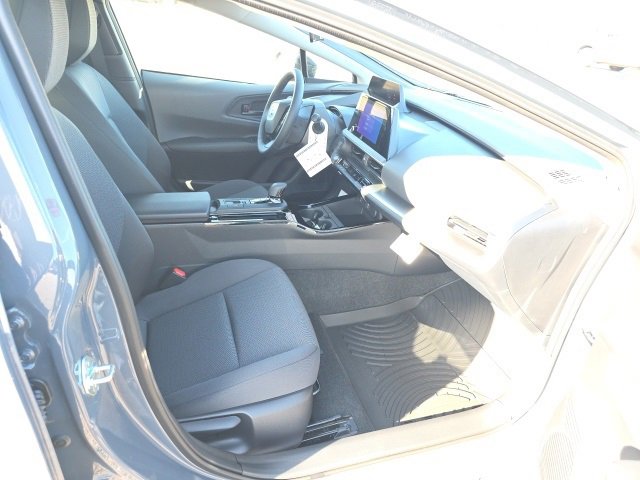 New 2026 Toyota Prius LE image 10