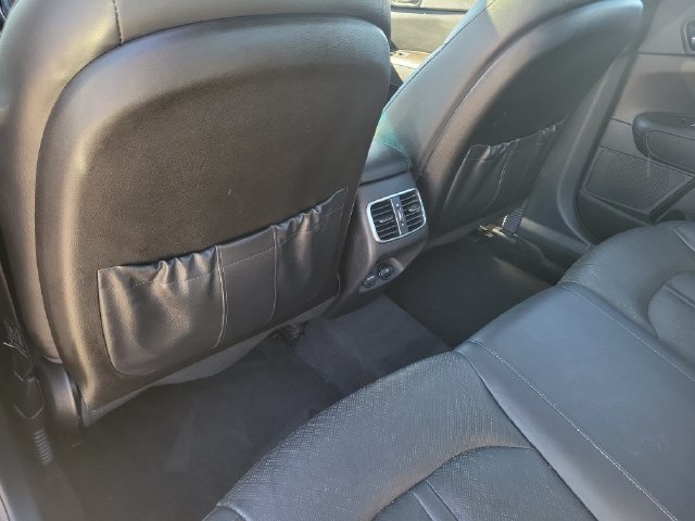 Used 2018 Kia Optima EX w/ Premium Package FWD image 9