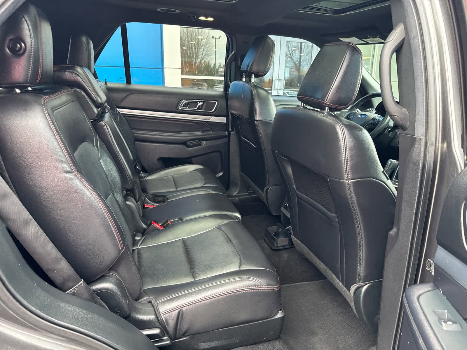 Used 2019 Ford Explorer Sport w/ Equipment Group 401A AWD/4WD image 5