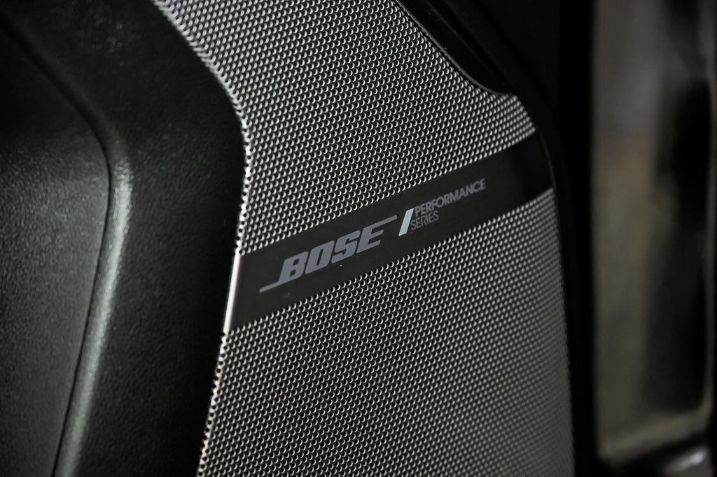 Used 2023 GMC Yukon Denali Ultimate image 10