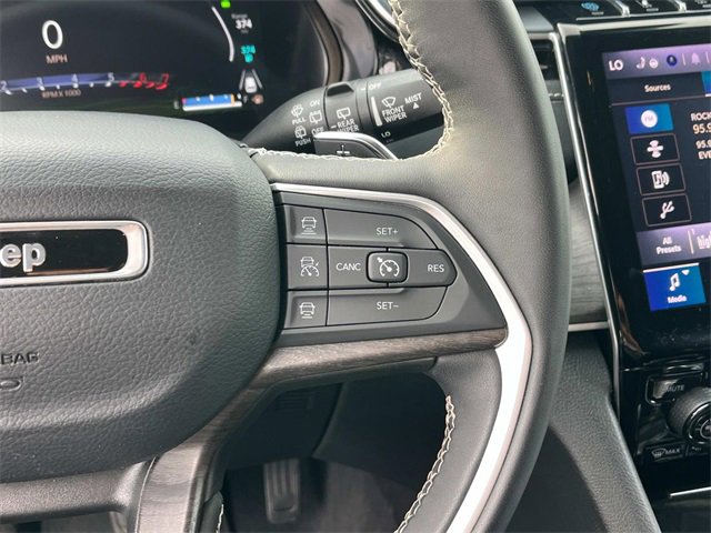 Used 2023 Jeep Grand Cherokee 4WD 4xe image 31