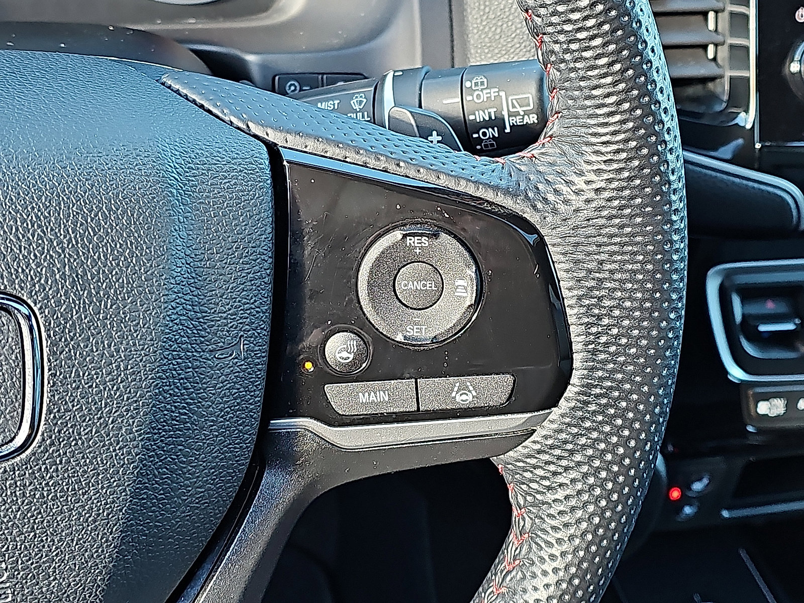 Used 2024 Honda Passport Black Edition image 24