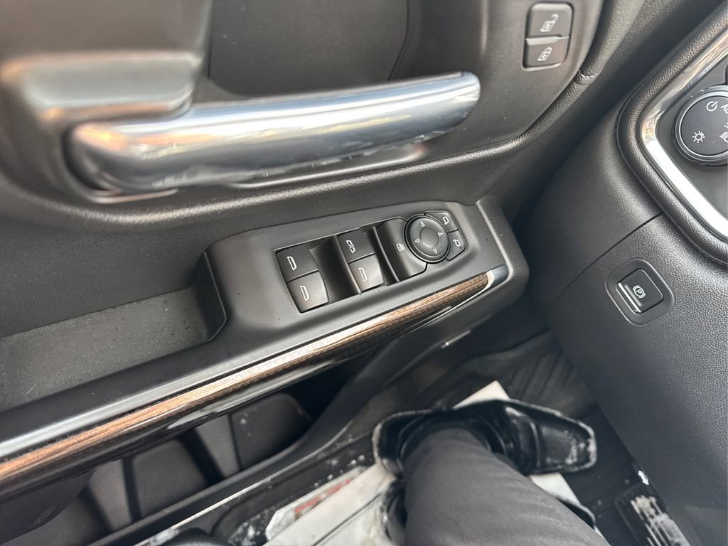 Used 2021 Chevrolet Silverado 1500 RST image 36