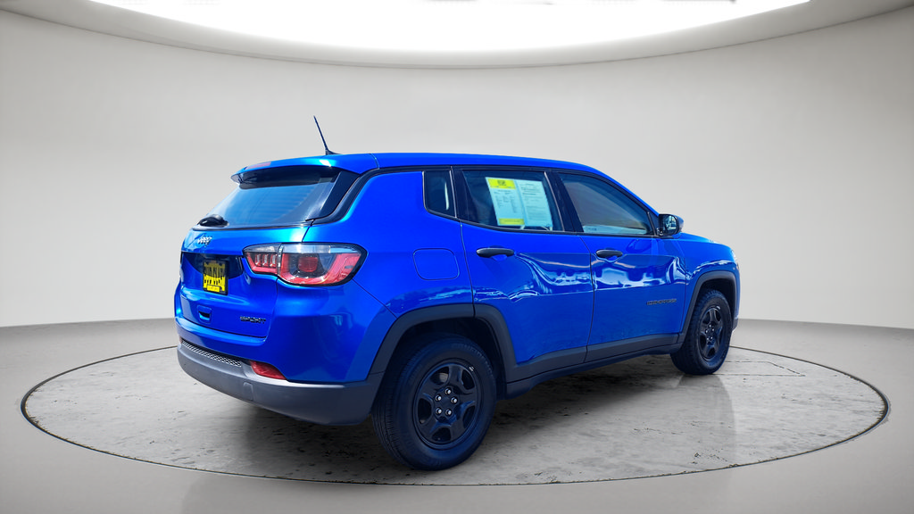 Used 2020 Jeep Compass Sport FWD image 3