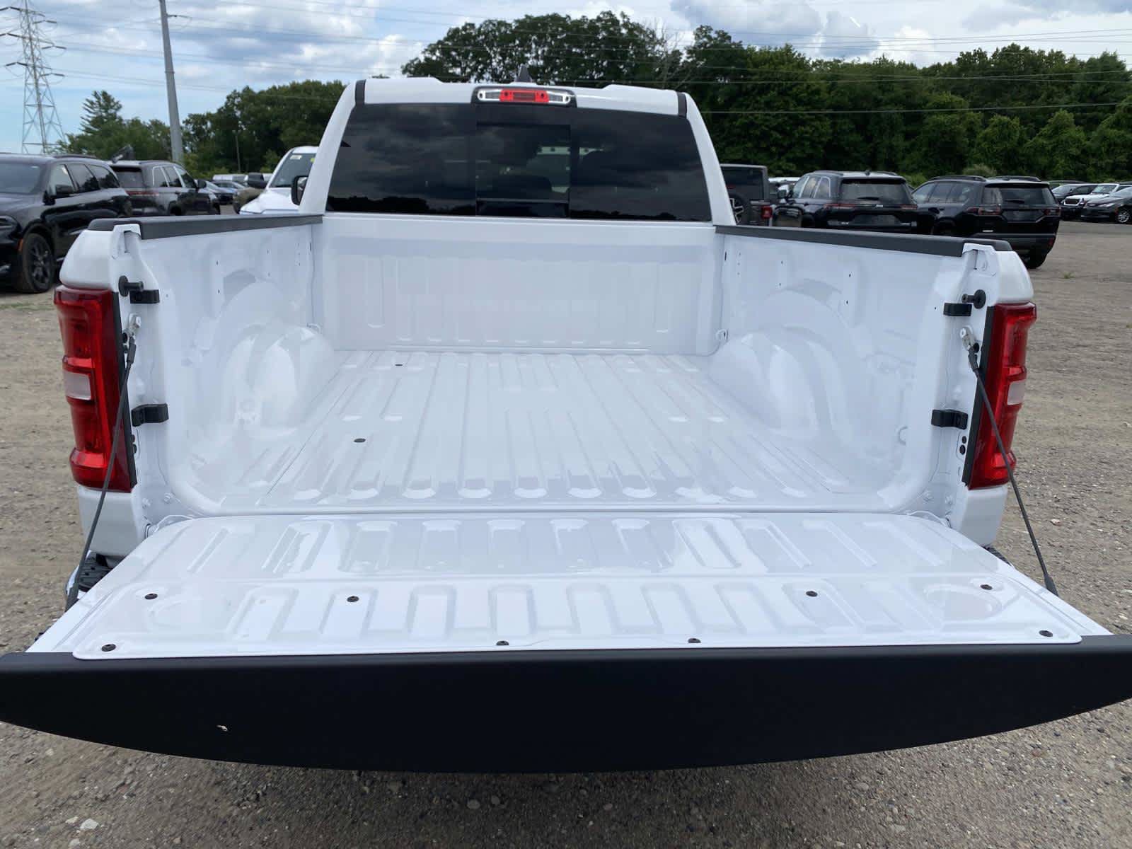 New 2026 RAM 1500 Tradesman AWD/4WD image 5