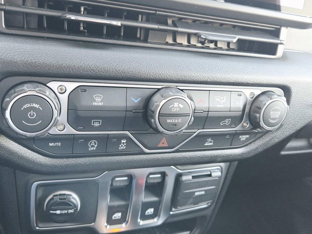 New 2026 Jeep Wrangler Sport image 25