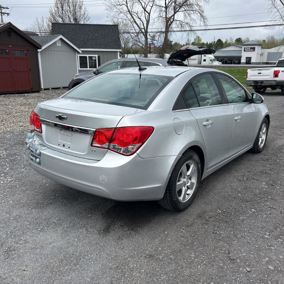Used 2014 Chevrolet Cruze LT FWD image 8