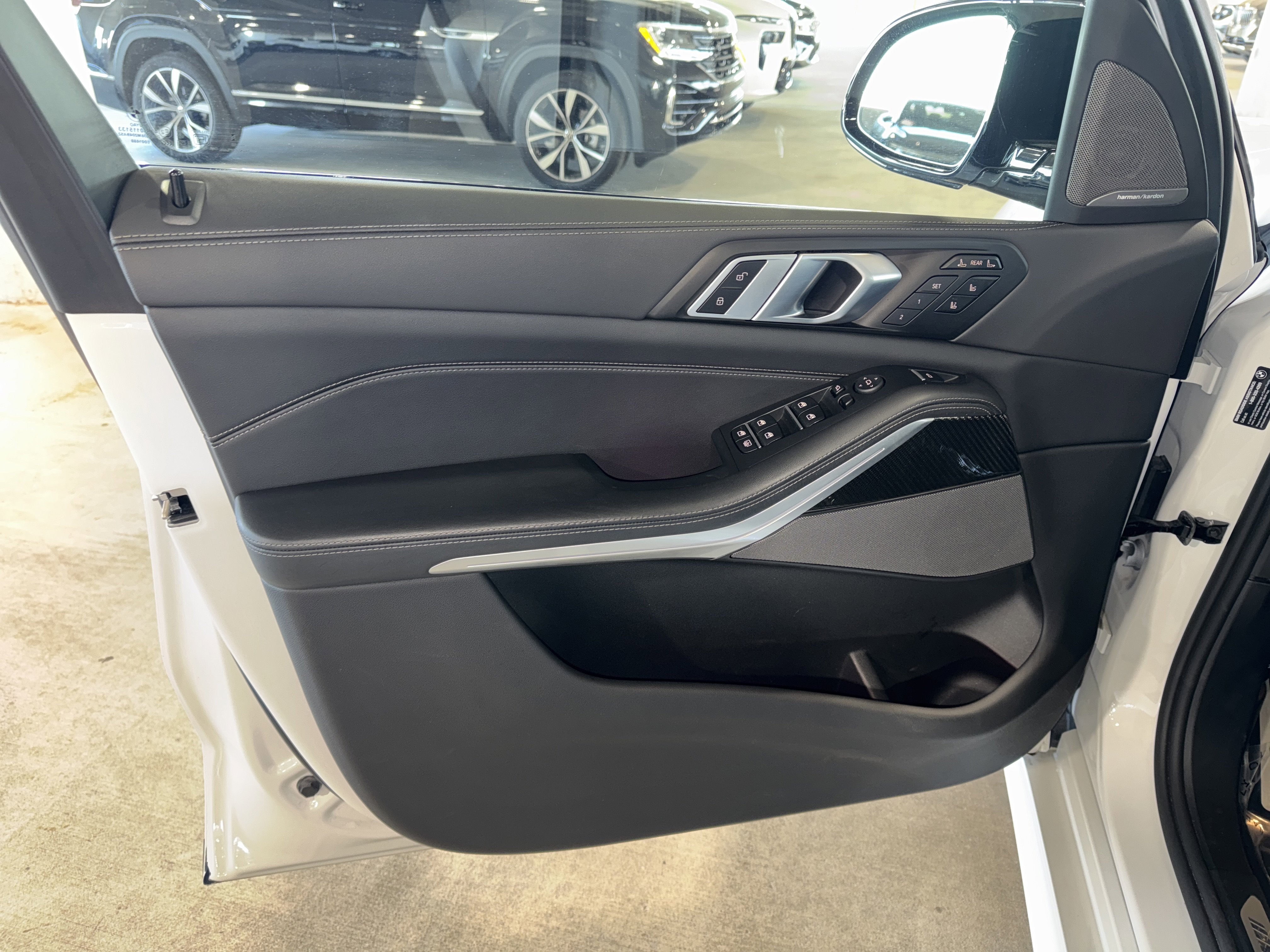 Used 2026 BMW X7 M60i image 18