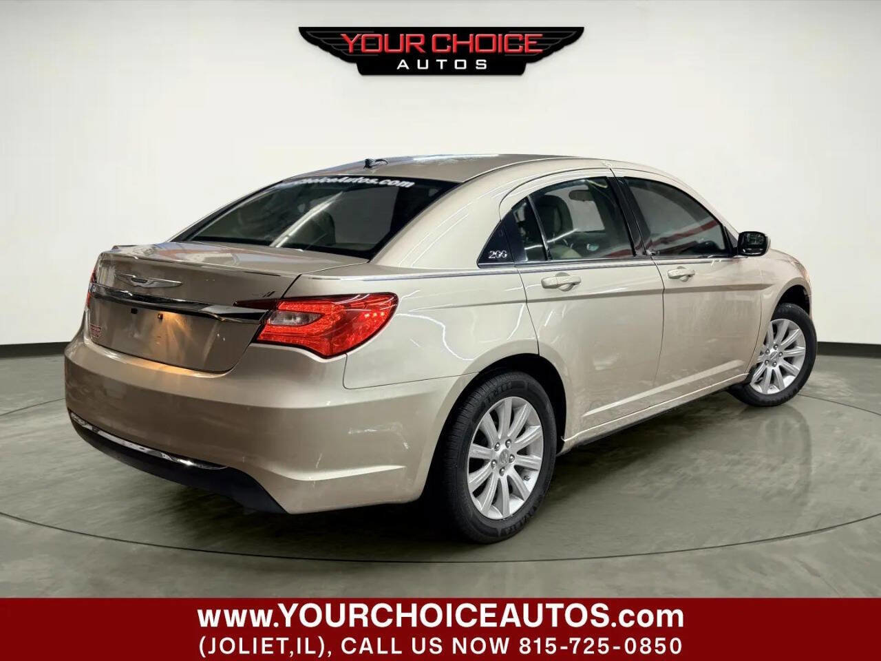 Used 2013 Chrysler 200 Touring image 5