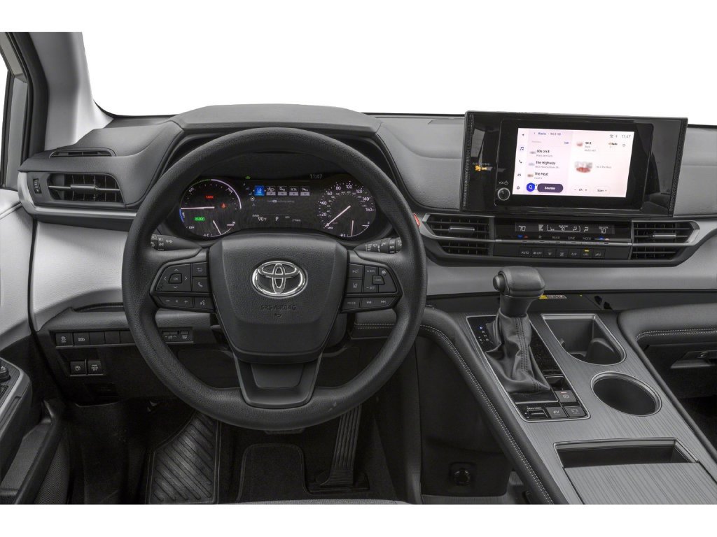 New 2026 Toyota Sienna LE FWD image 4