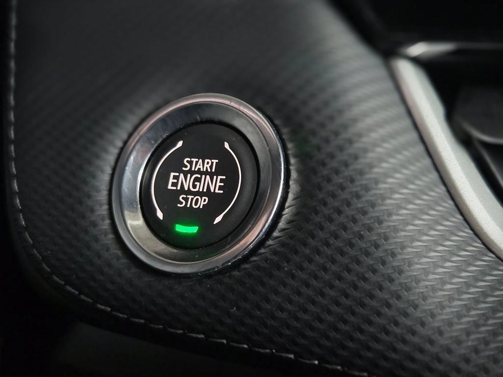 Used 2026 Chevrolet Equinox LT FWD image 8