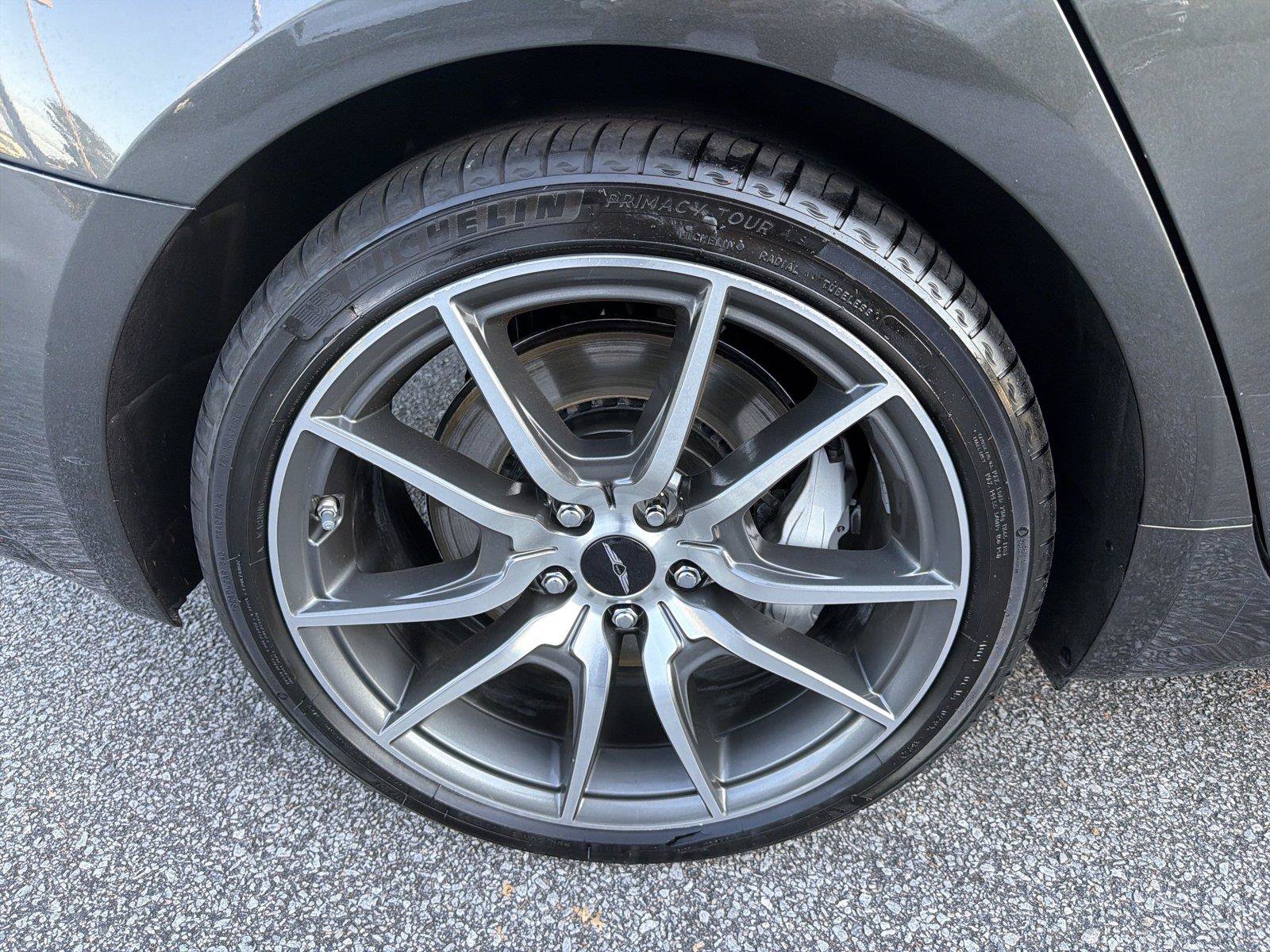 Used 2025 Genesis G70 2.5T RWD image 16