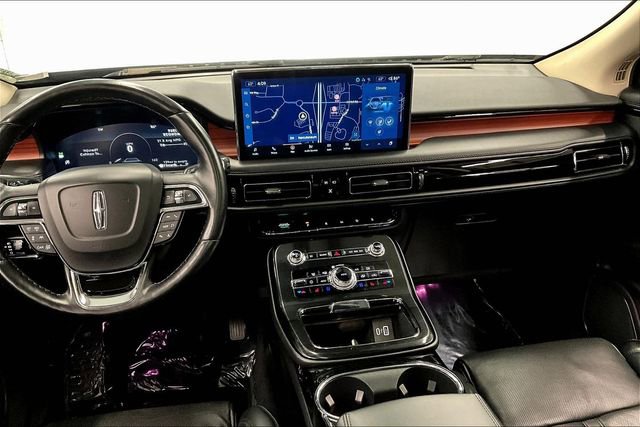 Used 2023 Lincoln Nautilus Reserve w/ Equipment Group 201A image 7