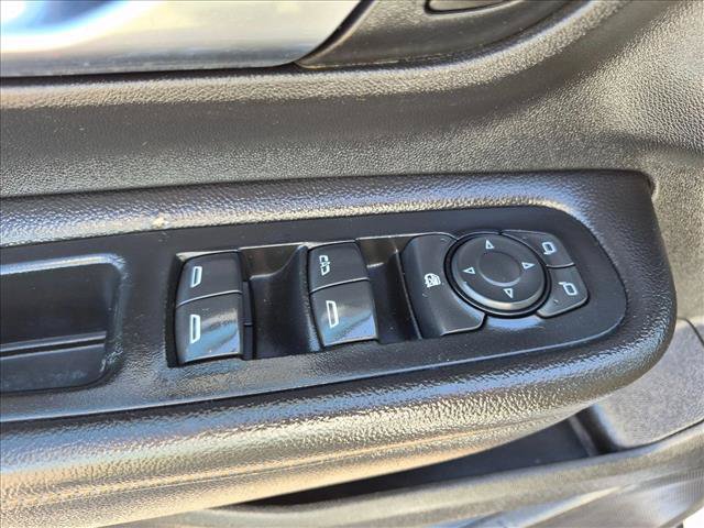 Used 2020 GMC Terrain SLE w/ Driver Convenience Package FWD image 11