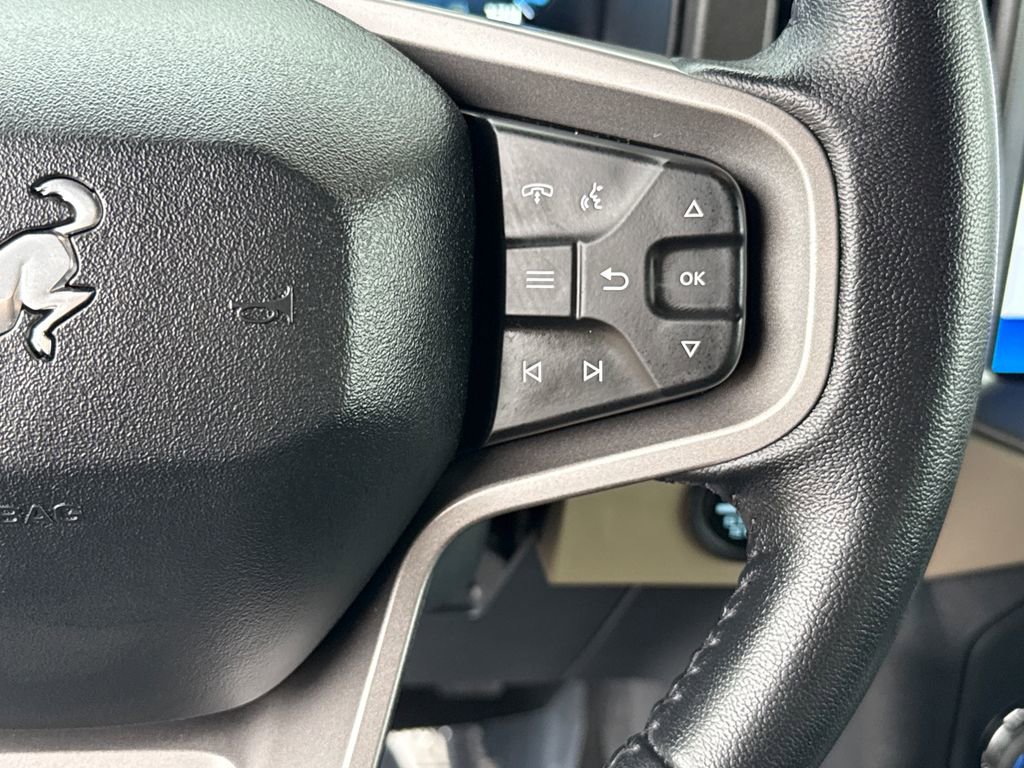 Used 2025 Ford Bronco Big Bend image 16