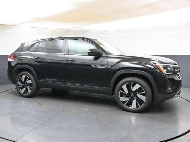 New 2026 Volkswagen Atlas Cross Sport SE AWD/4WD image 7