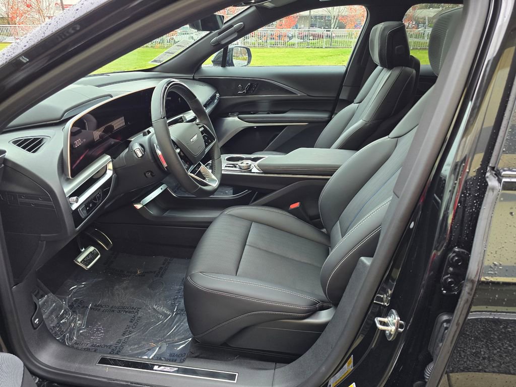 New 2026 Cadillac Lyriq V AWD/4WD image 20