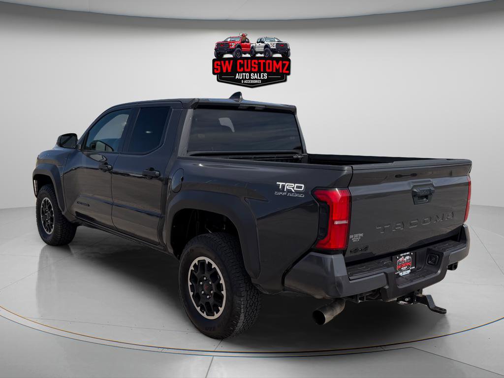Used 2025 Toyota Tacoma TRD Off-Road image 5