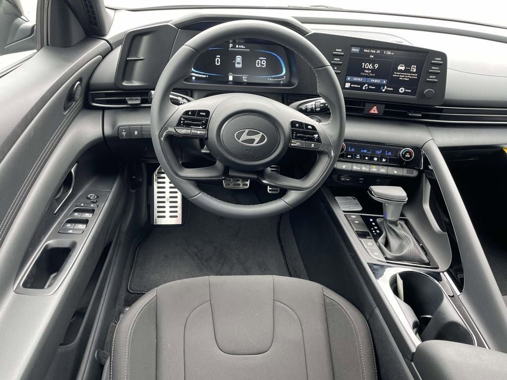 New 2026 Hyundai Elantra SEL Sport Premium image 11