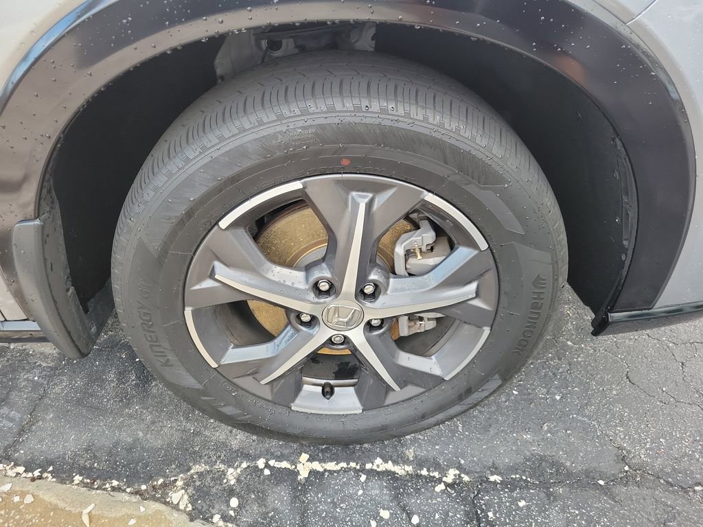 Used 2024 Honda HR-V EX-L image 11