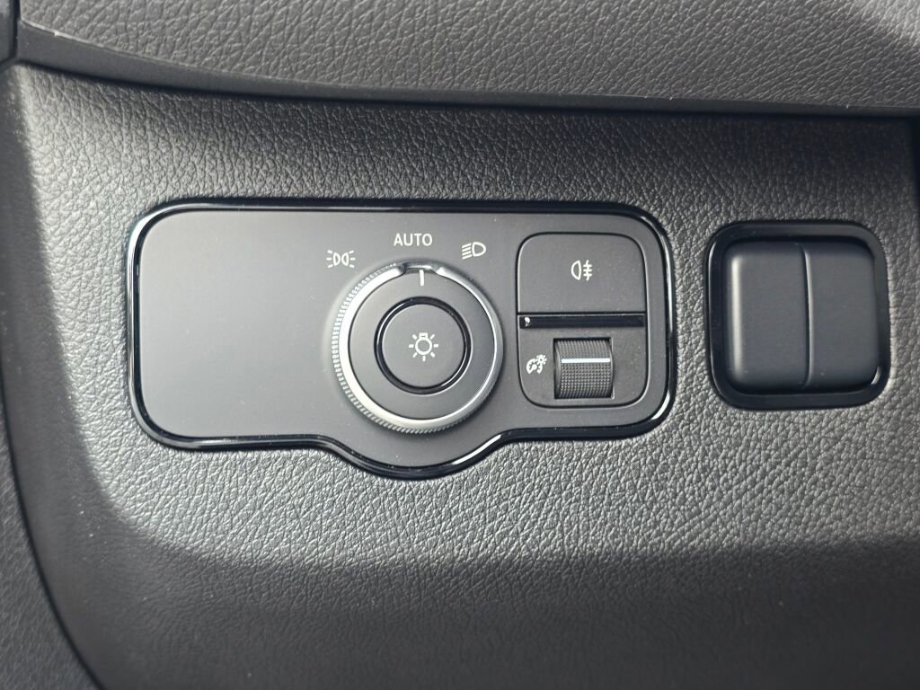 New 2025 Mercedes-Benz Sprinter 2500 image 25