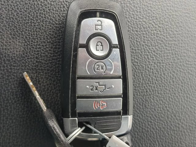 Used 2021 Ford F150 Lariat w/ Equipment Group 502A High AWD/4WD image 29