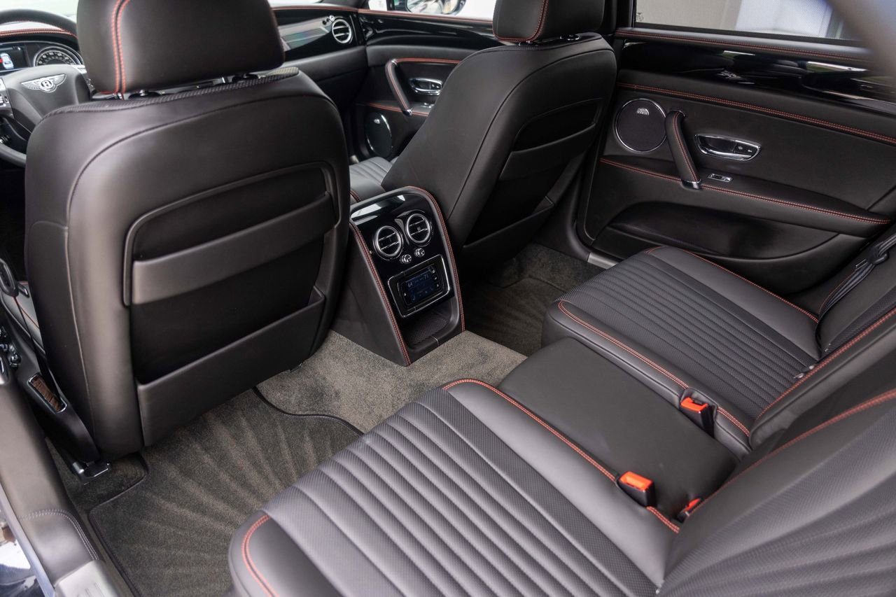 Used 2018 Bentley Flying Spur S V8 AWD/4WD image 42