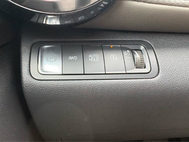 Used 2025 Chevrolet Equinox LT w/ Convenience Package II AWD/4WD image 22