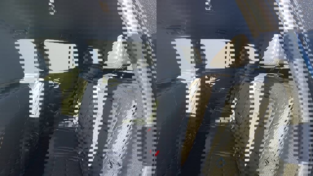 New 2026 Chevrolet Equinox LT w/ Convenience Package II image 21